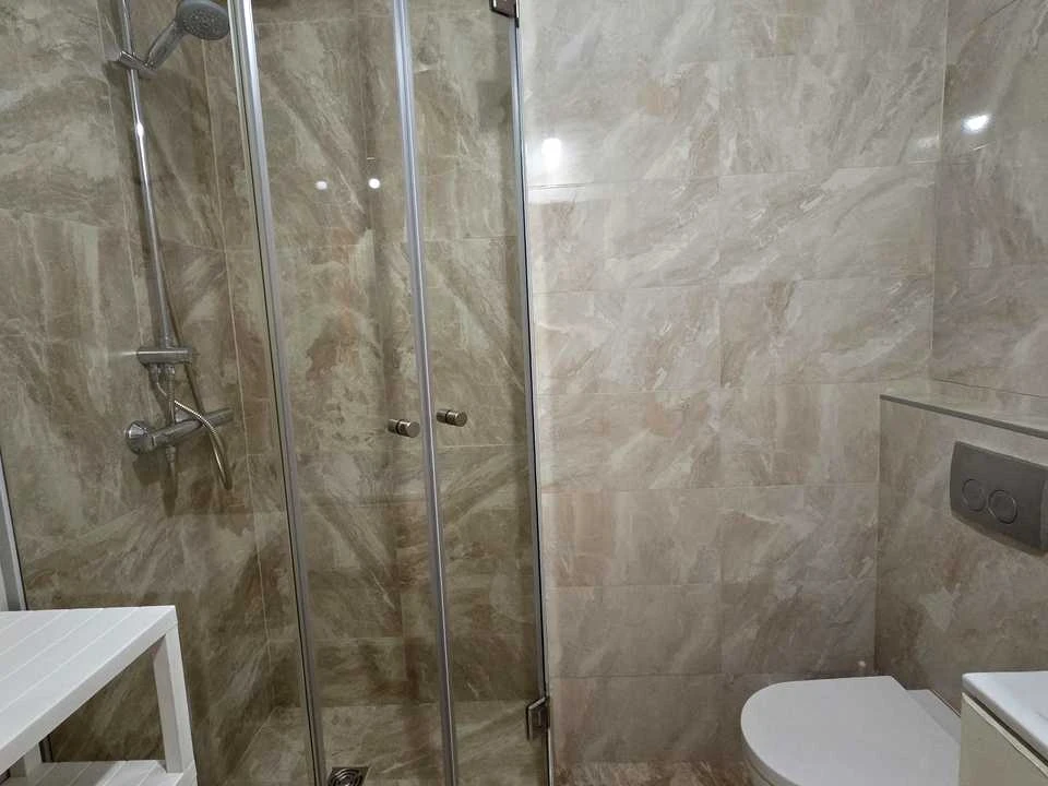 Apartment. Dragamanova St., Kyiv