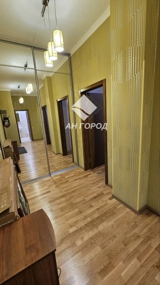 Рідка пропозиція! Простора  3к.квартира на 2 поверсі Чернише