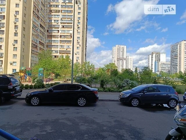 For sale 2-room apartment 60 sq. m. on 17 Borysa Hmyri St. • ID 345