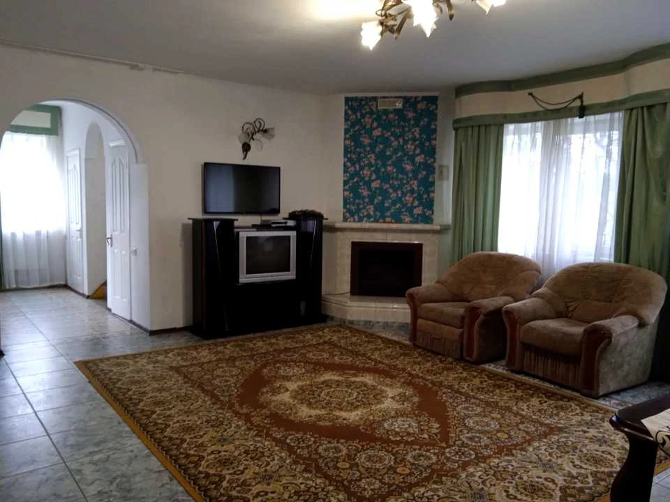 House. Lesovy Prova.