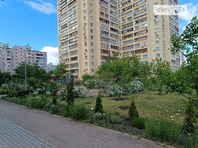 For sale 2-room apartment 60 sq. m. on 17 Borysa Hmyri St. • ID 345