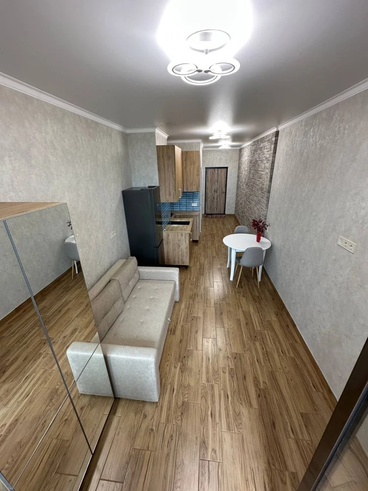 Смарт кварира с ремонтом и видом моря . К пляжу 5 минут  пеш