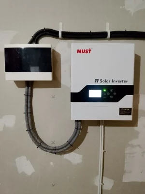 Standalone House 100 m², 7 acres, GARAGE, MUST solar inverter. Cozy