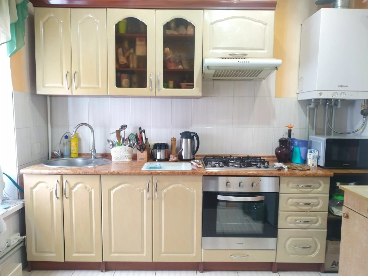 Standalone House 100 m², 7 acres, GARAGE, MUST solar inverter. Cozy