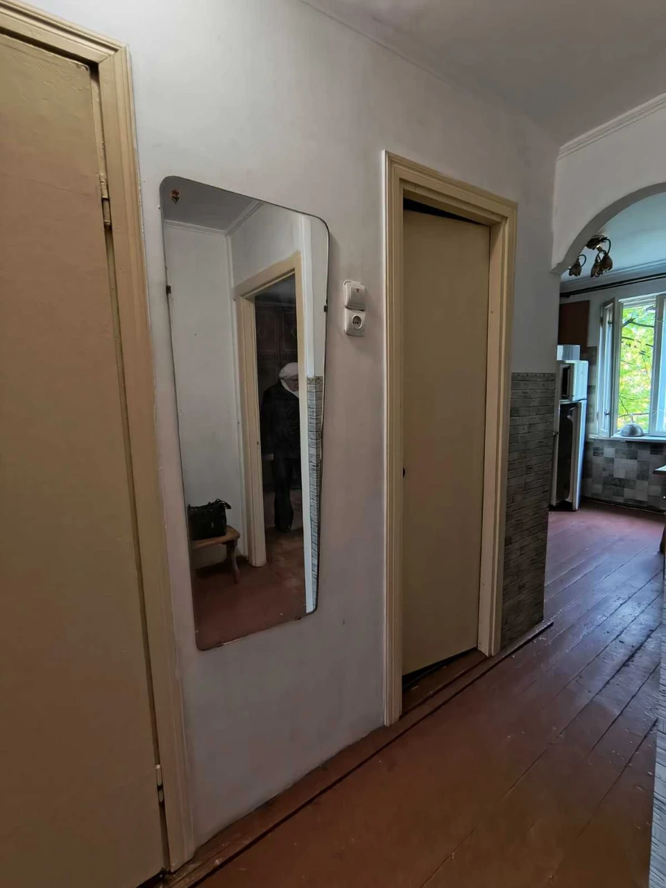 One-bedroom apartment on Dovzhenko Street