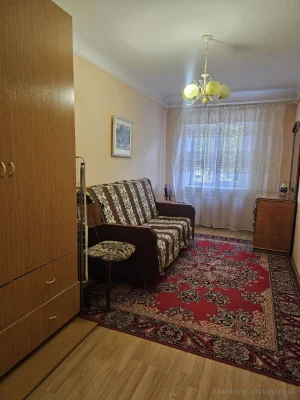 Продаж квартиры, 2-комн., Центр, улица Киевская, 43