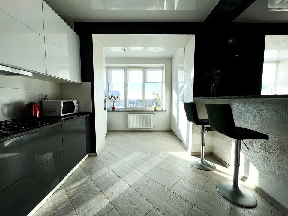 Apartment. Lutsk, Dmitry Ivashchenka Street