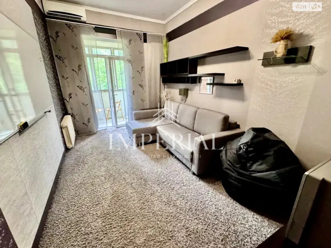 Long-Term Rental Apartment, Pecersky District