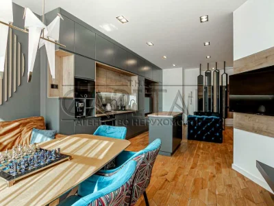Apartment. Kyiv, Saperne Pole st.