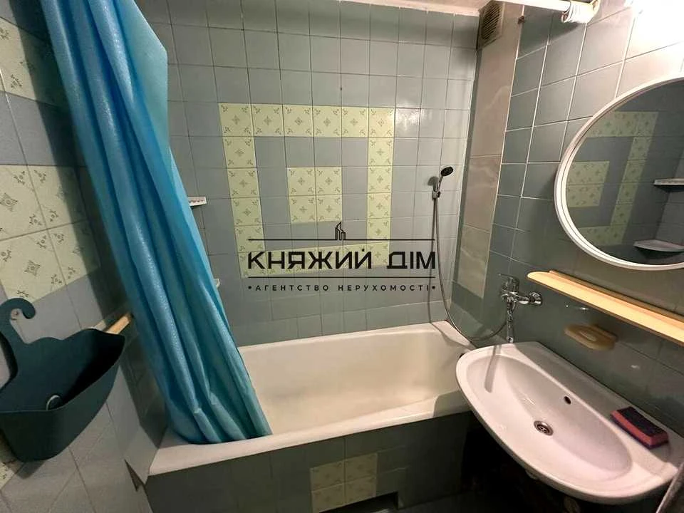 Apartment. Kharkiv Street, Kyiv