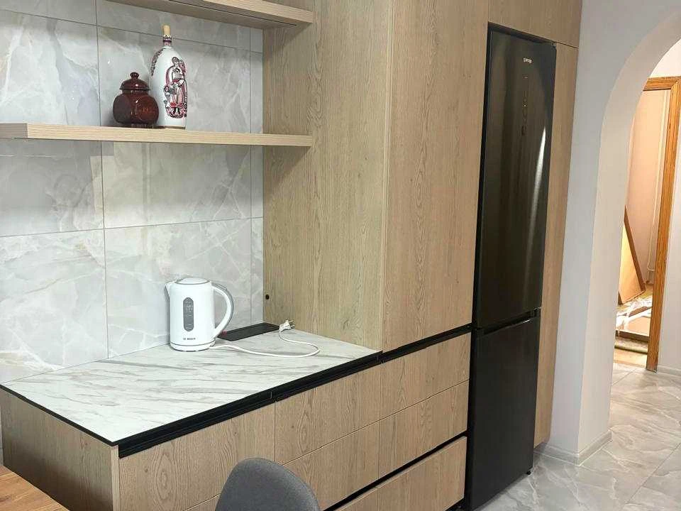 Квартира. Київ, Дмитрівська вулиця