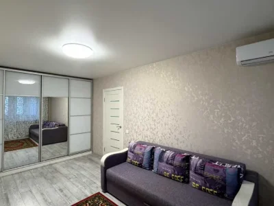 Apartment. Dnipro, Vasyl Gruntenska Street