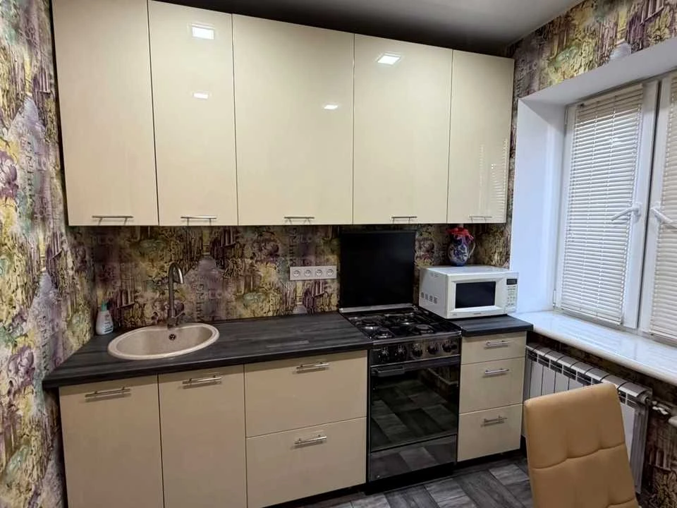 Apartment. Dnipro, Vasyl Gruntenska Street