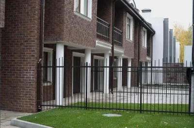 Продаж розкішного таунхауса 300 м² у Солом'янському районі (вул.