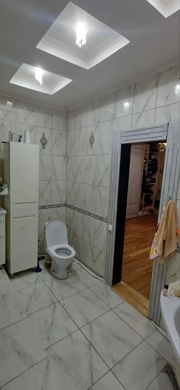 Продається будинок 285 м² Левобережна ділянка 10 соток Район ТРЦ «Караван»