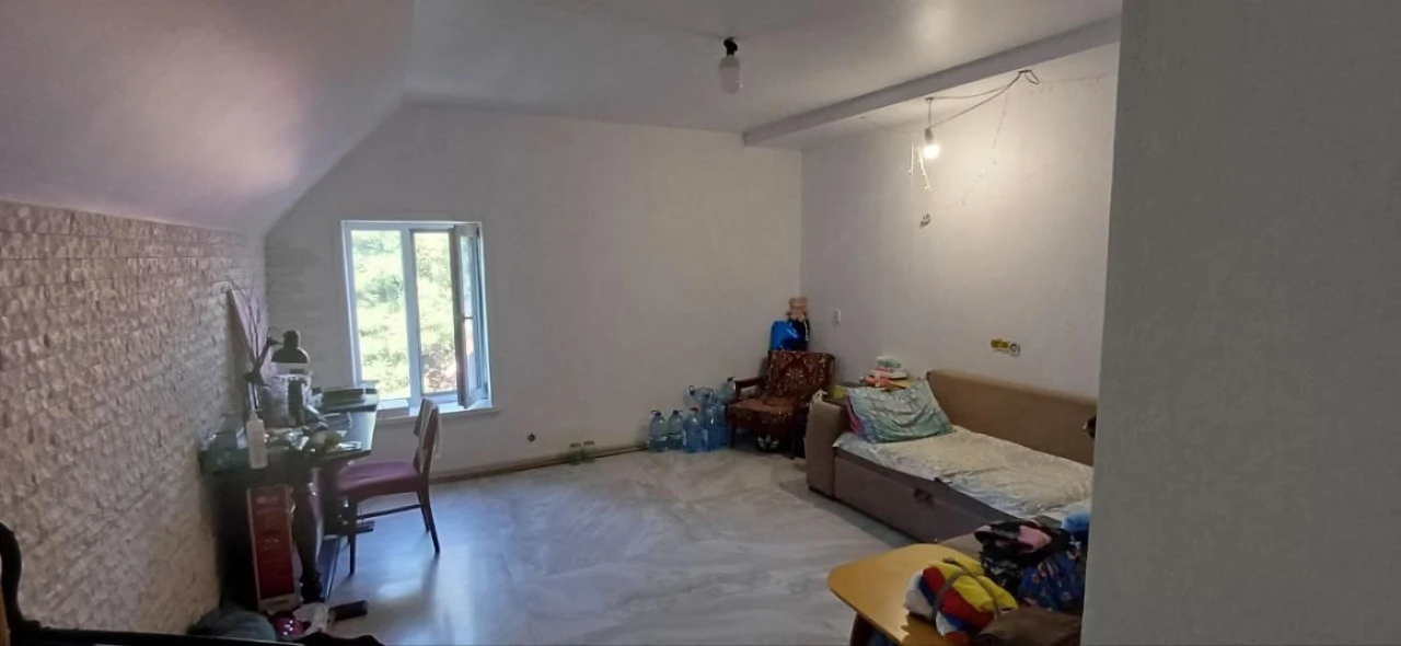 Продається будинок 285 м² Левобережна ділянка 10 соток Район ТРЦ «Караван»