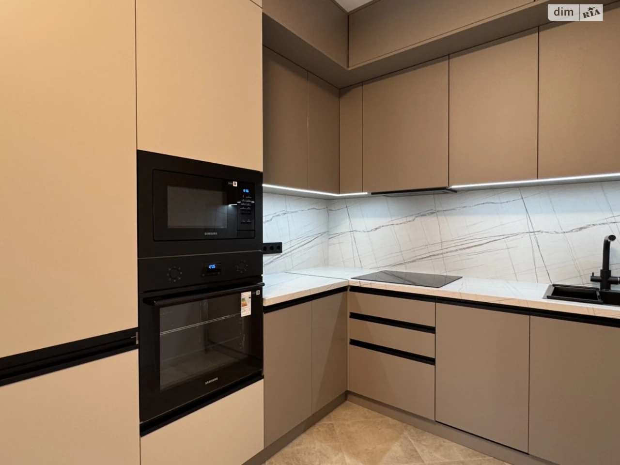 Long-Term Rental Apartment, Southern