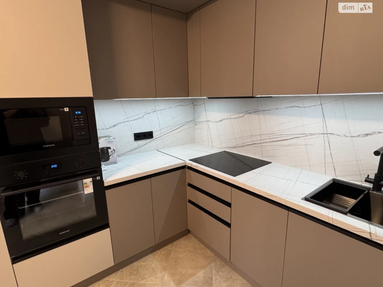 Long-Term Rental Apartment, Southern