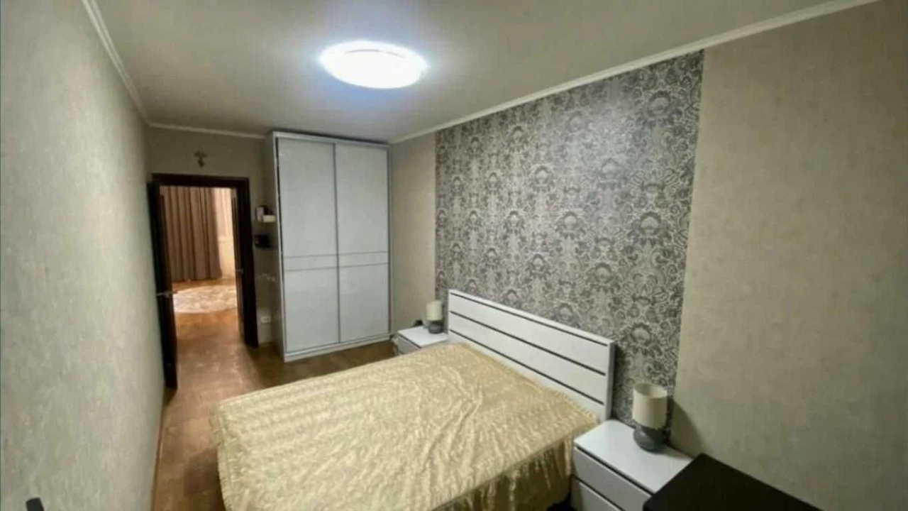 Продам 2-к квартиру Новые Дома
