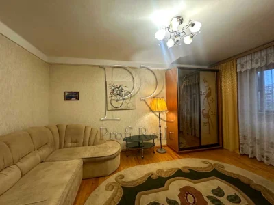 Apartment. Oboninsky Prospect, Kyiv