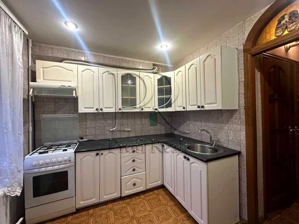 Apartment. Oboninsky Prospect, Kyiv
