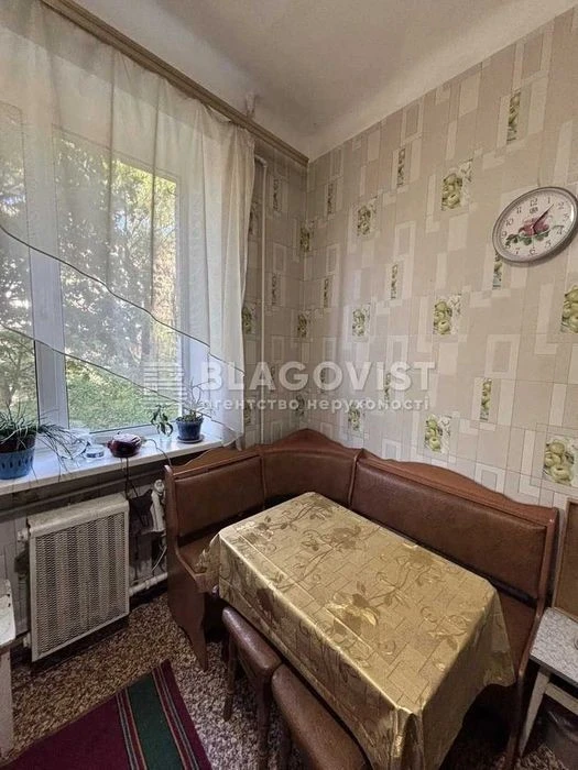 2-room apartment for sale on Dzhokhar Dudayev Street, Solomyansky