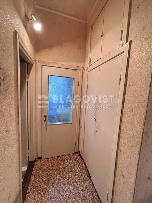 2-room apartment for sale on Dzhokhar Dudayev Street, Solomyansky