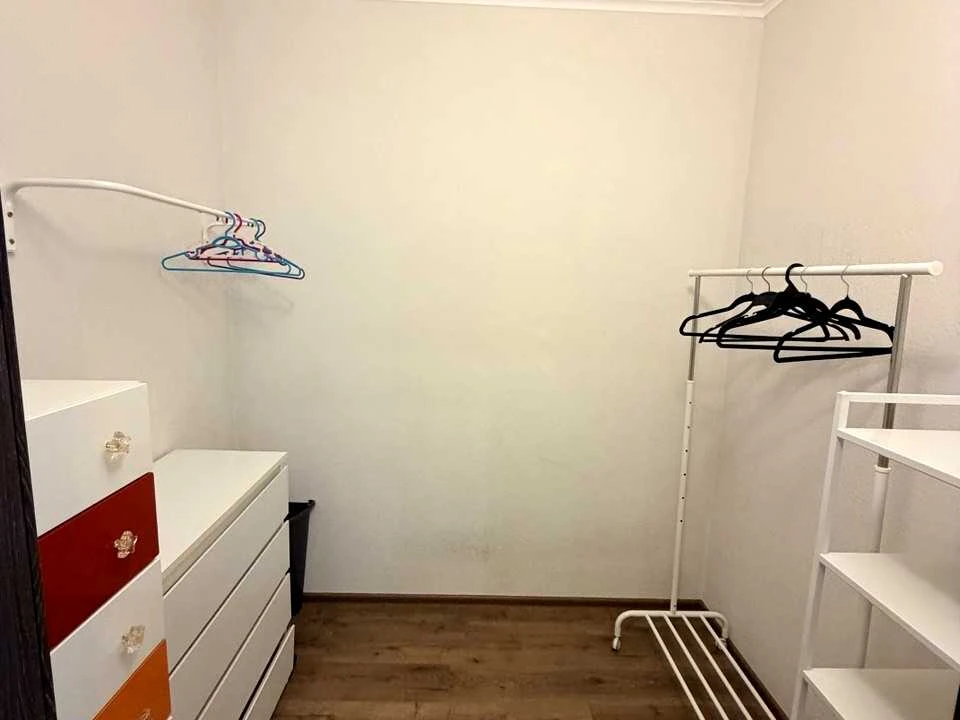 Apartment. Oleńi Pčilky Street, Kyiv