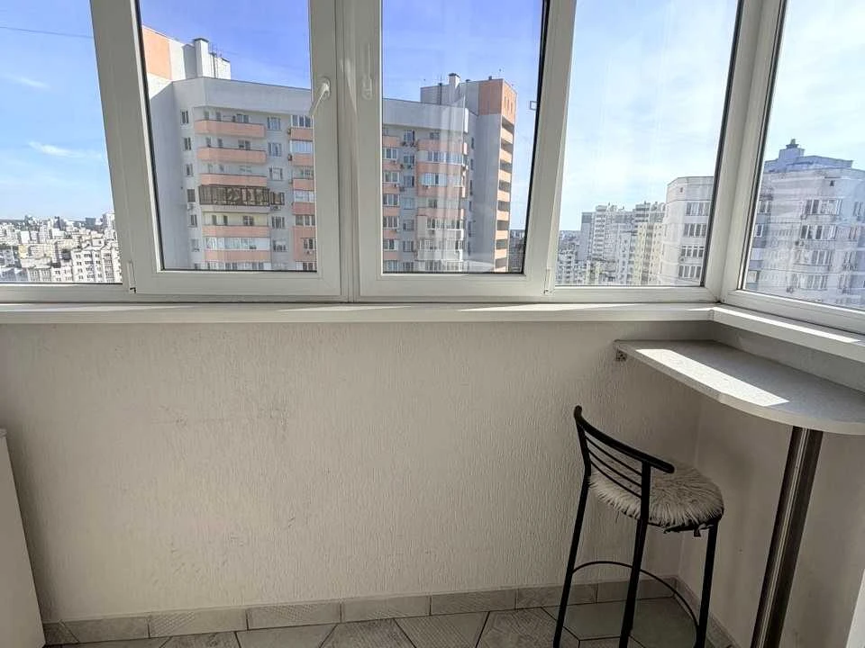 Apartment. Oleńi Pčilky Street, Kyiv