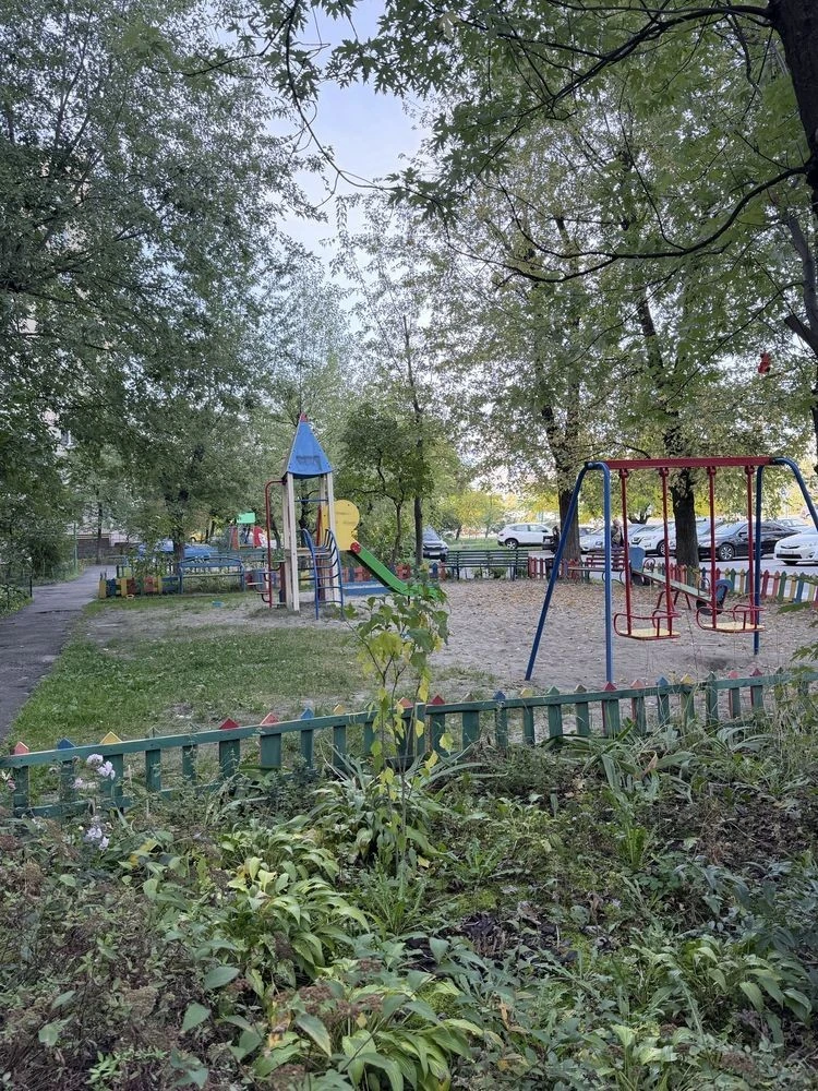 В оренду 2-кімнатна квартира з окремими кімнатами