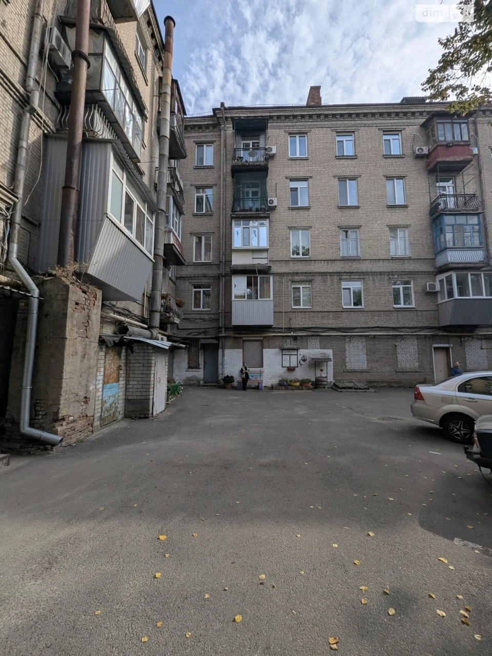 Long-Term Rental Apartment near the Train Station