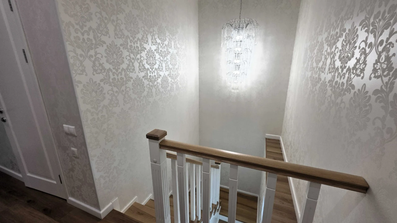 Sale of a 5-room apartment 147.2 sq. m on вул. Sholudenka 1A