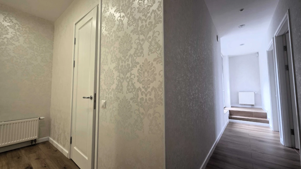 Sale of a 5-room apartment 147.2 sq. m on вул. Sholudenka 1A