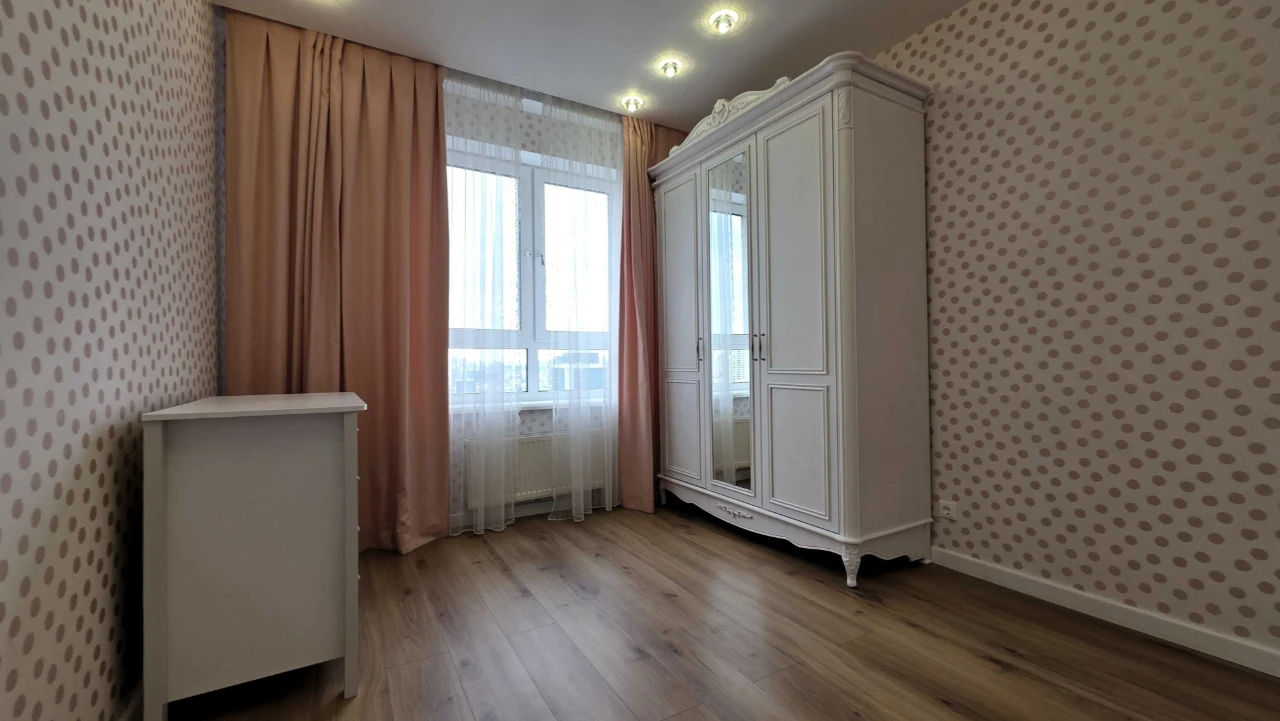 Sale of a 5-room apartment 147.2 sq. m on вул. Sholudenka 1A