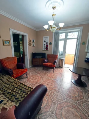 For sale 3 apartment with renovation