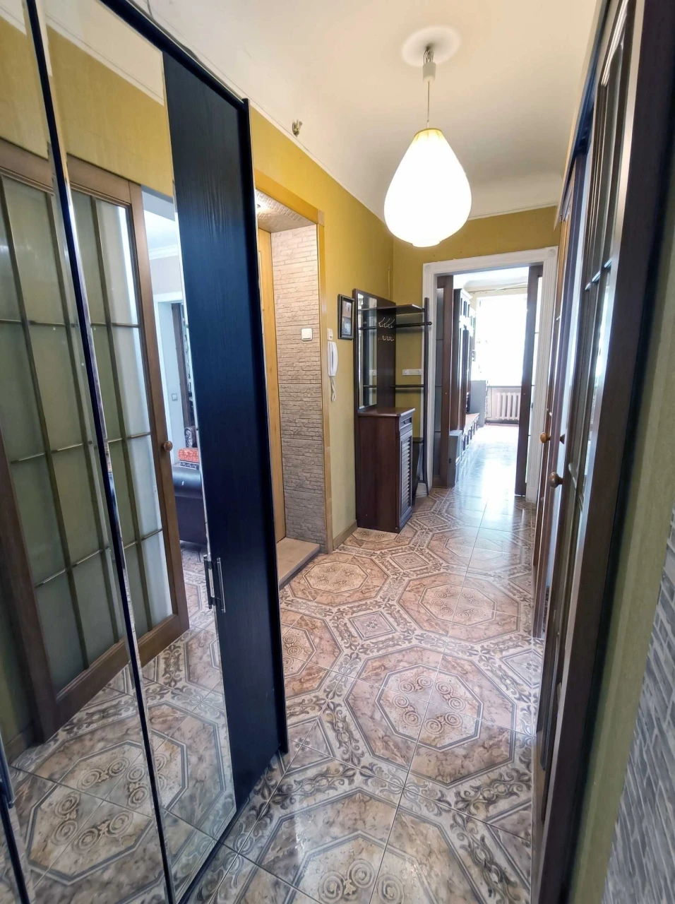 For sale 3 apartment with renovation