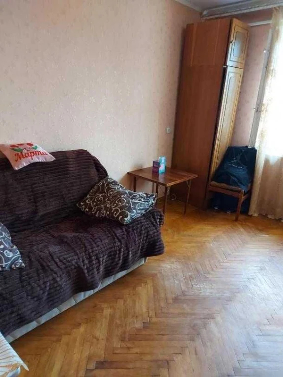 Продам гостинку с удобствами Новые дома, ул.Ньютона