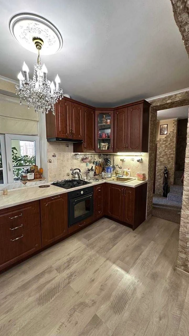 Продаж будинку біля метро Осокорки, Славутич, Котел, Ремонт, Сад