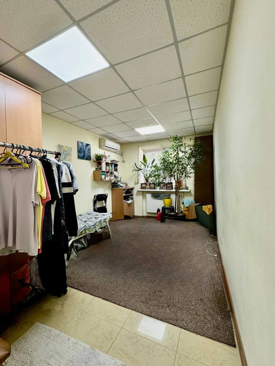 (5) For Sale 2-bedroom apartment at 9081 Kyivska Street