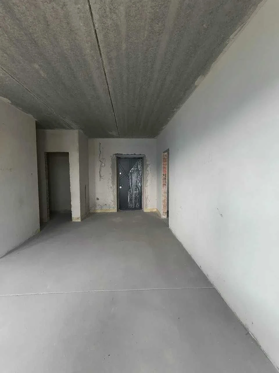 2-bedroom apartment with a terrace of 67 m2 in the "Clubne Mistsytko 12" residential complex