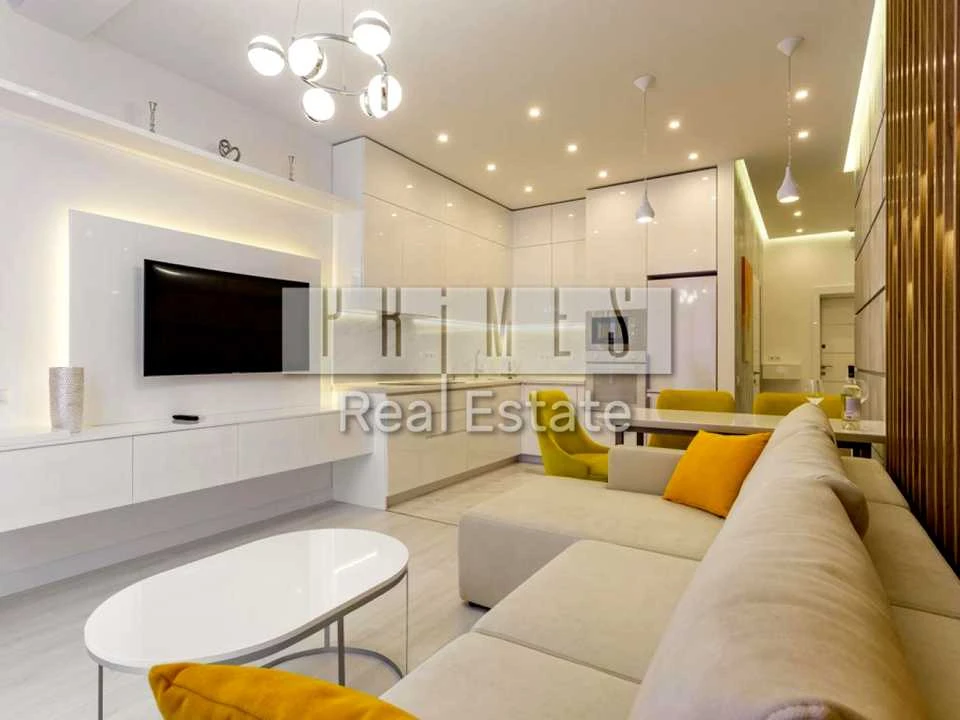 Apartment. Andriy Verkholyd Ave, Kyiv