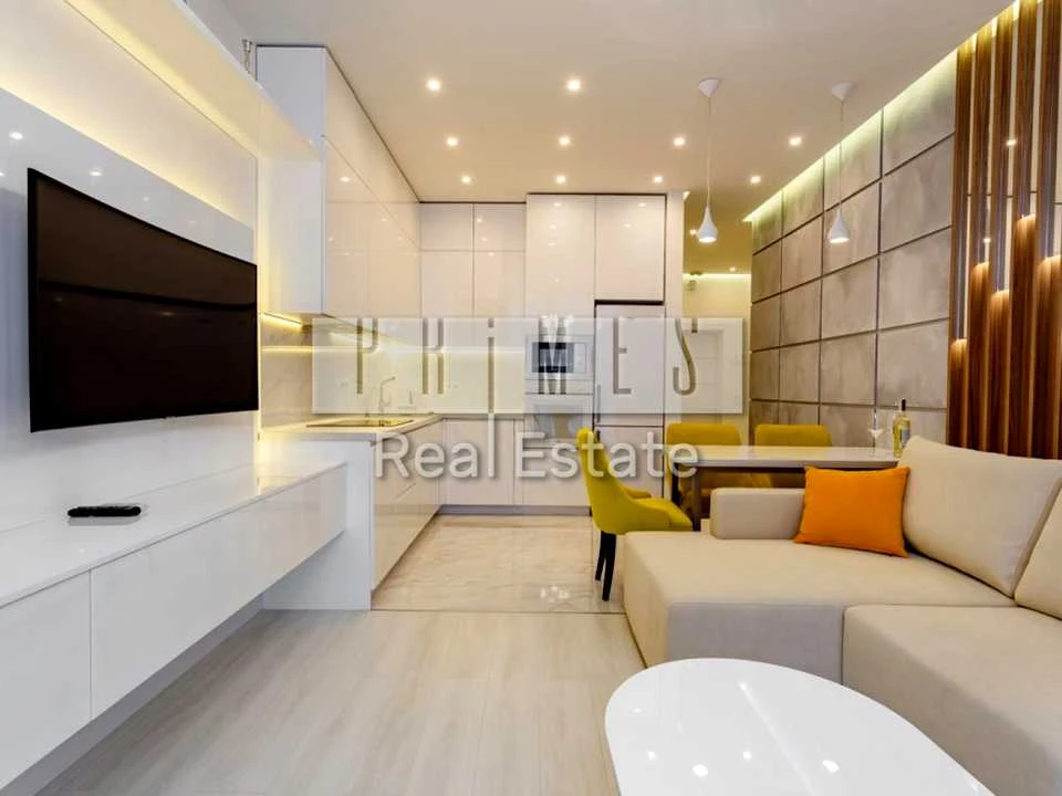 Apartment. Andriy Verkholyd Ave, Kyiv