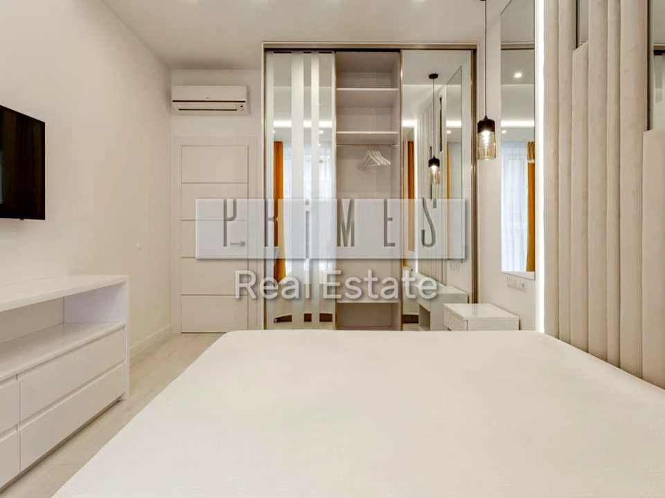 Apartment. Andriy Verkholyd Ave, Kyiv