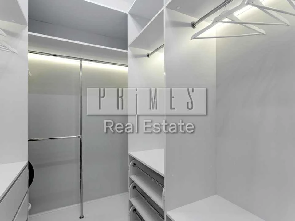 Apartment. Andriy Verkholyd Ave, Kyiv