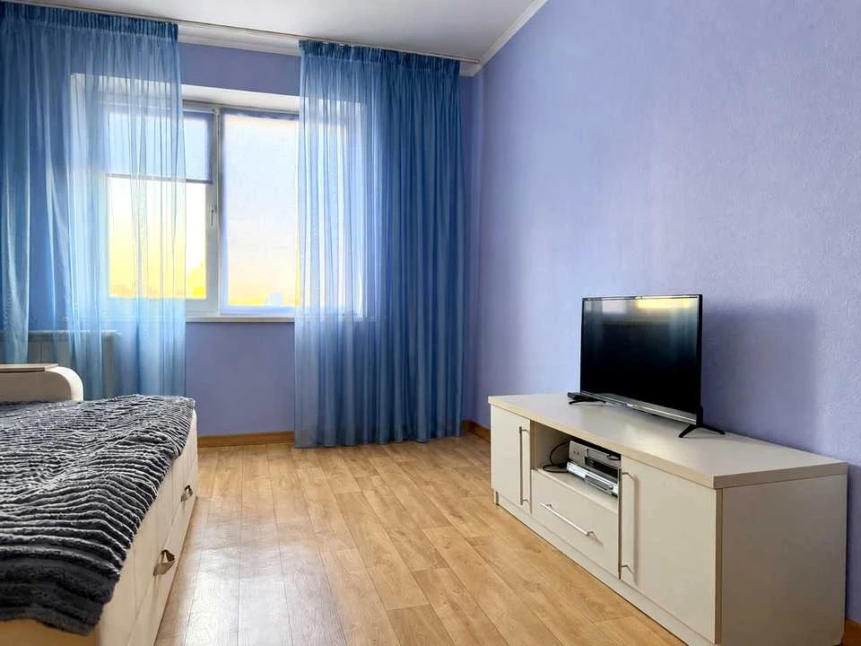 Квартира. Київ, Оноре де Бальзака вул.