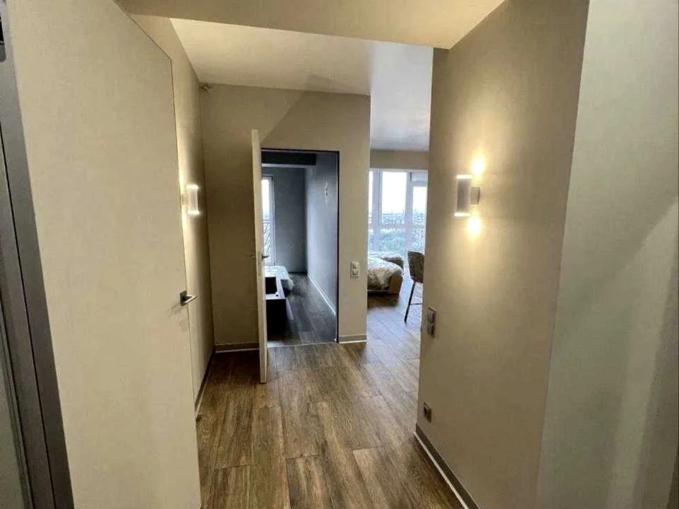 Apartment. Kyiv, Lower Val st.