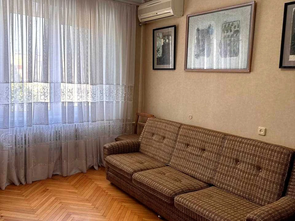 Apartment. Dnipro, Slavy Bulv.