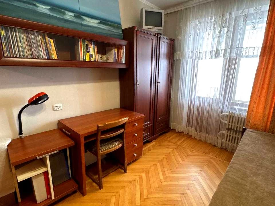 Apartment. Dnipro, Slavy Bulv.