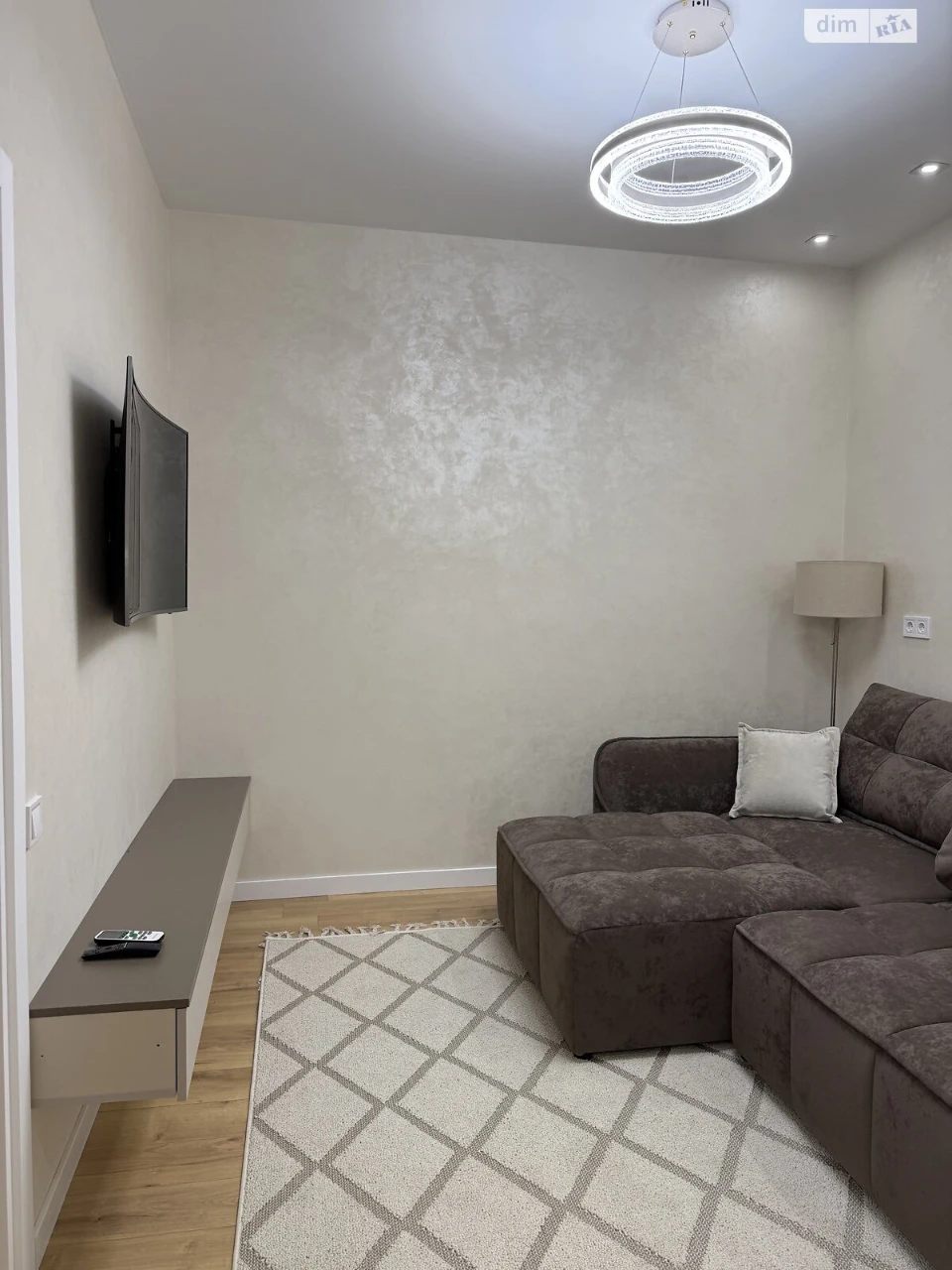 Long-Term Rental Apartment Near Mlyn