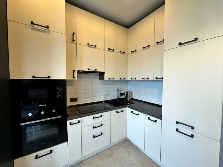 Apartment. Kyiv, KIrilo-Metodiyevska st.